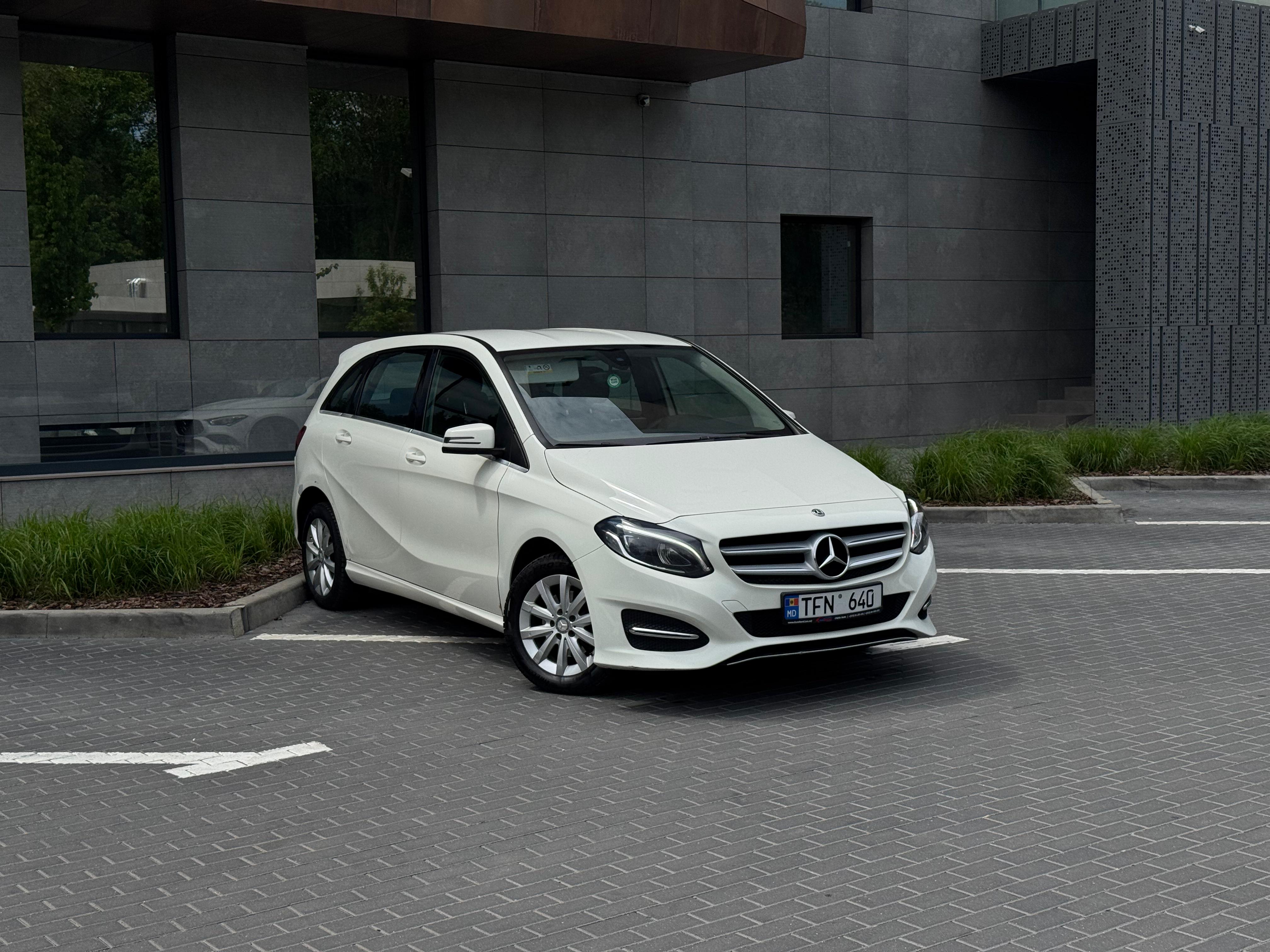 Mercedes-Benz B180d