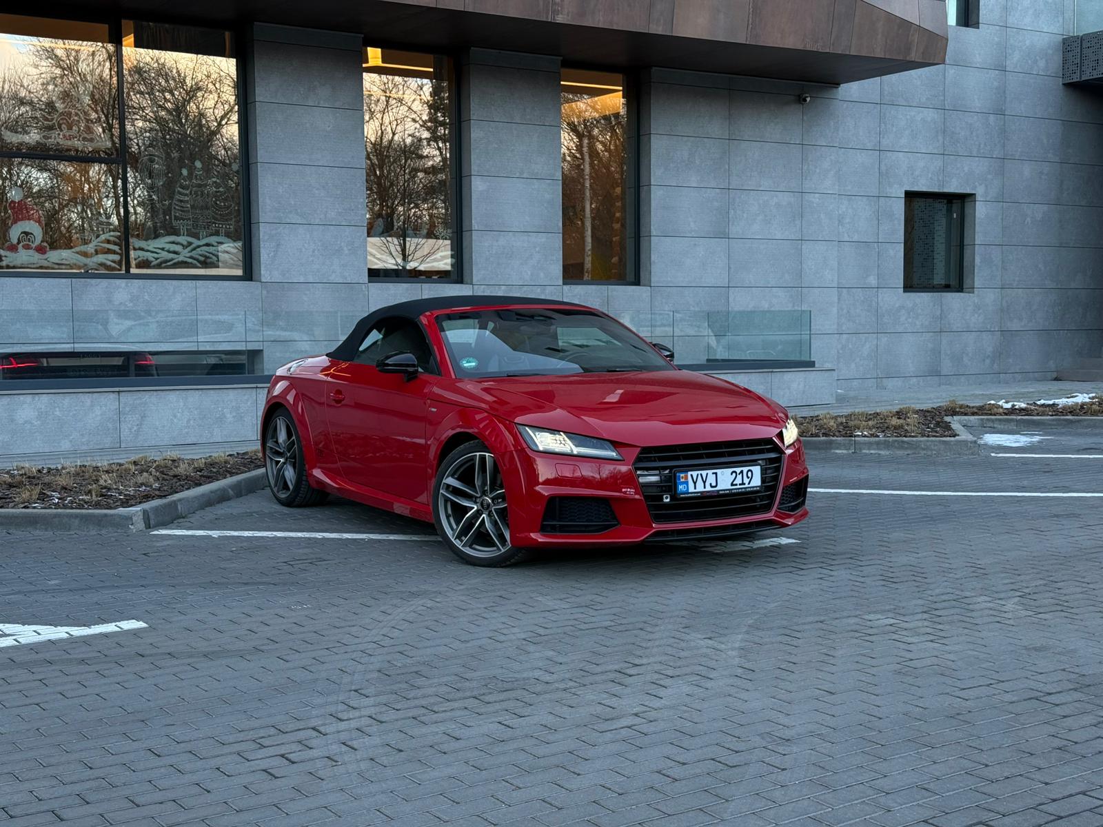 Audi TT S Cabrio